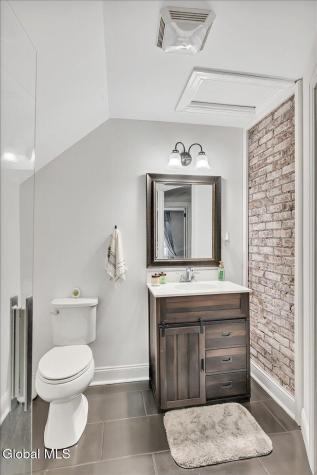13 Van Buren Road Glenville NY 12302