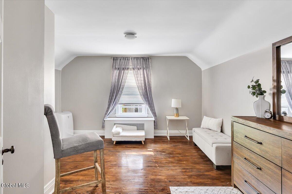 13 Van Buren Road Glenville NY 12302