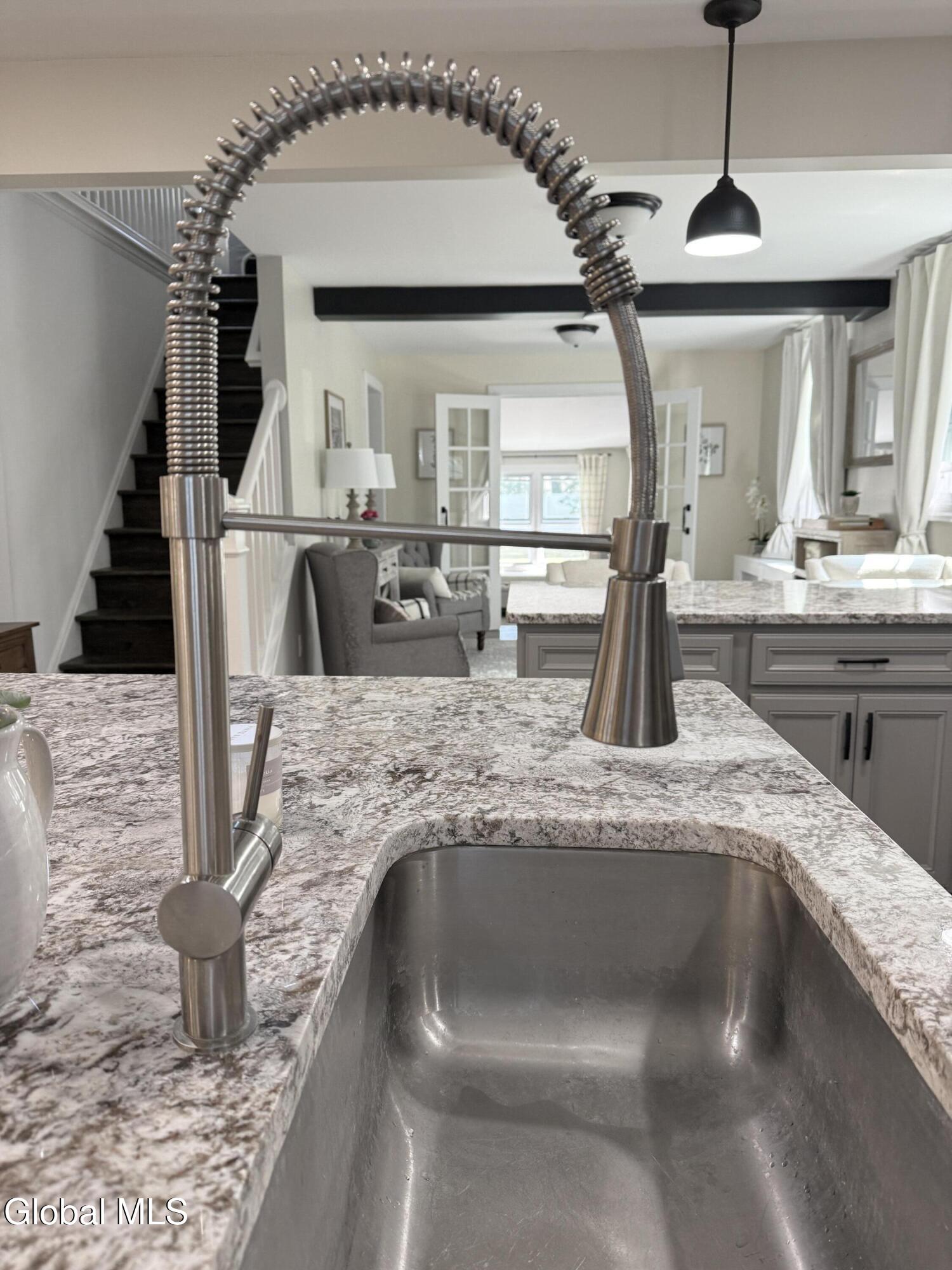 13 Van Buren Road Glenville NY 12302