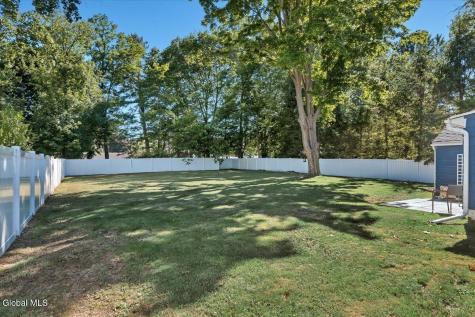 13 Van Buren Road Glenville NY 12302