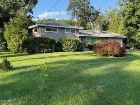112 Glenhill Drive Schenectady NY 12302