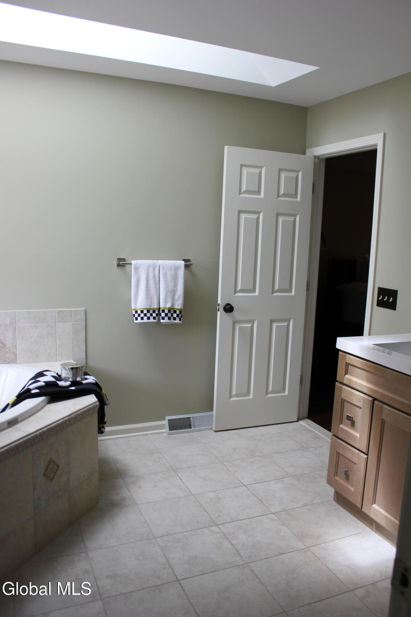 11 Long Shadow Drive Latham NY 12110