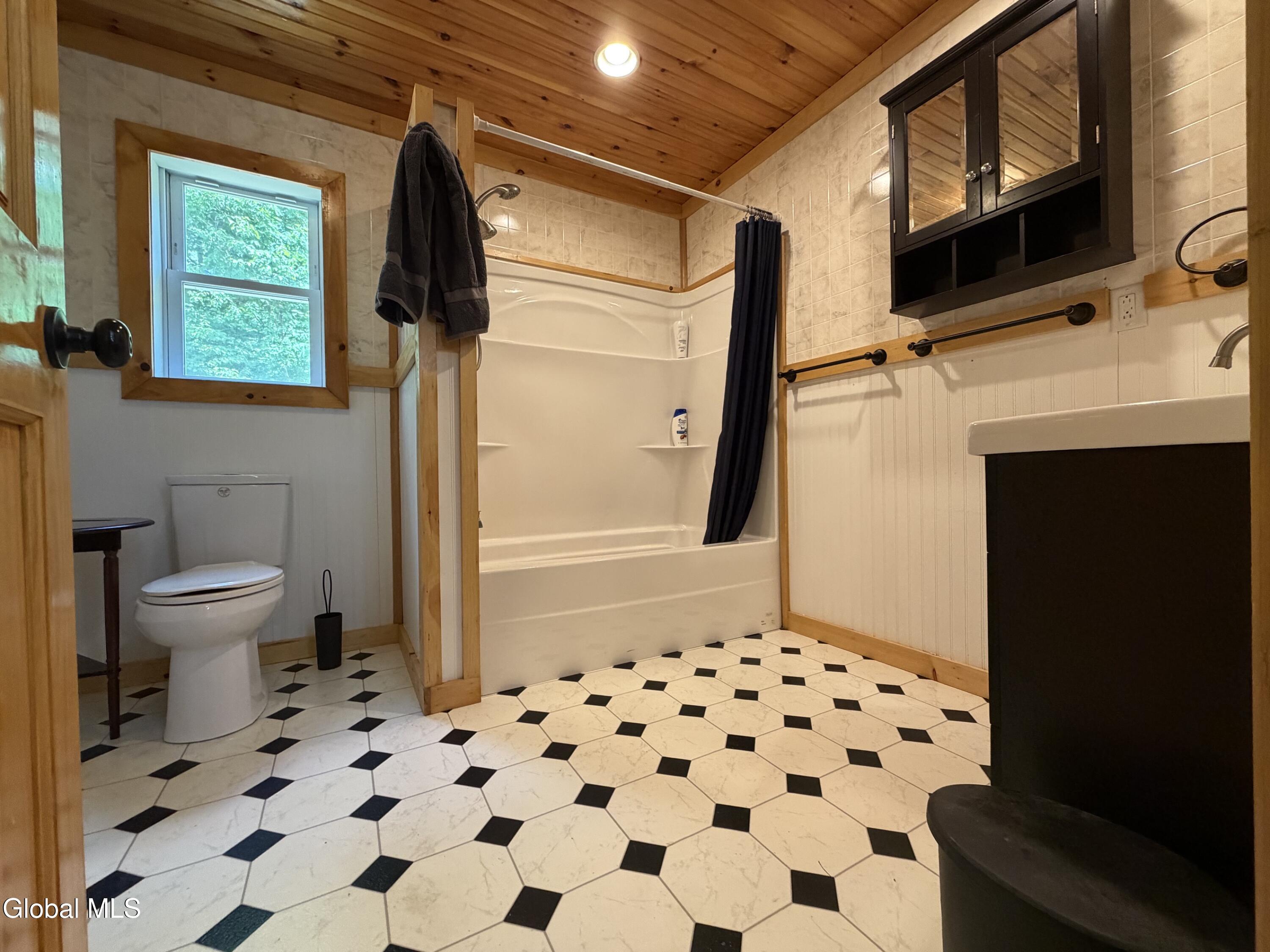 396 Switchback Road Port Henry NY 12974
