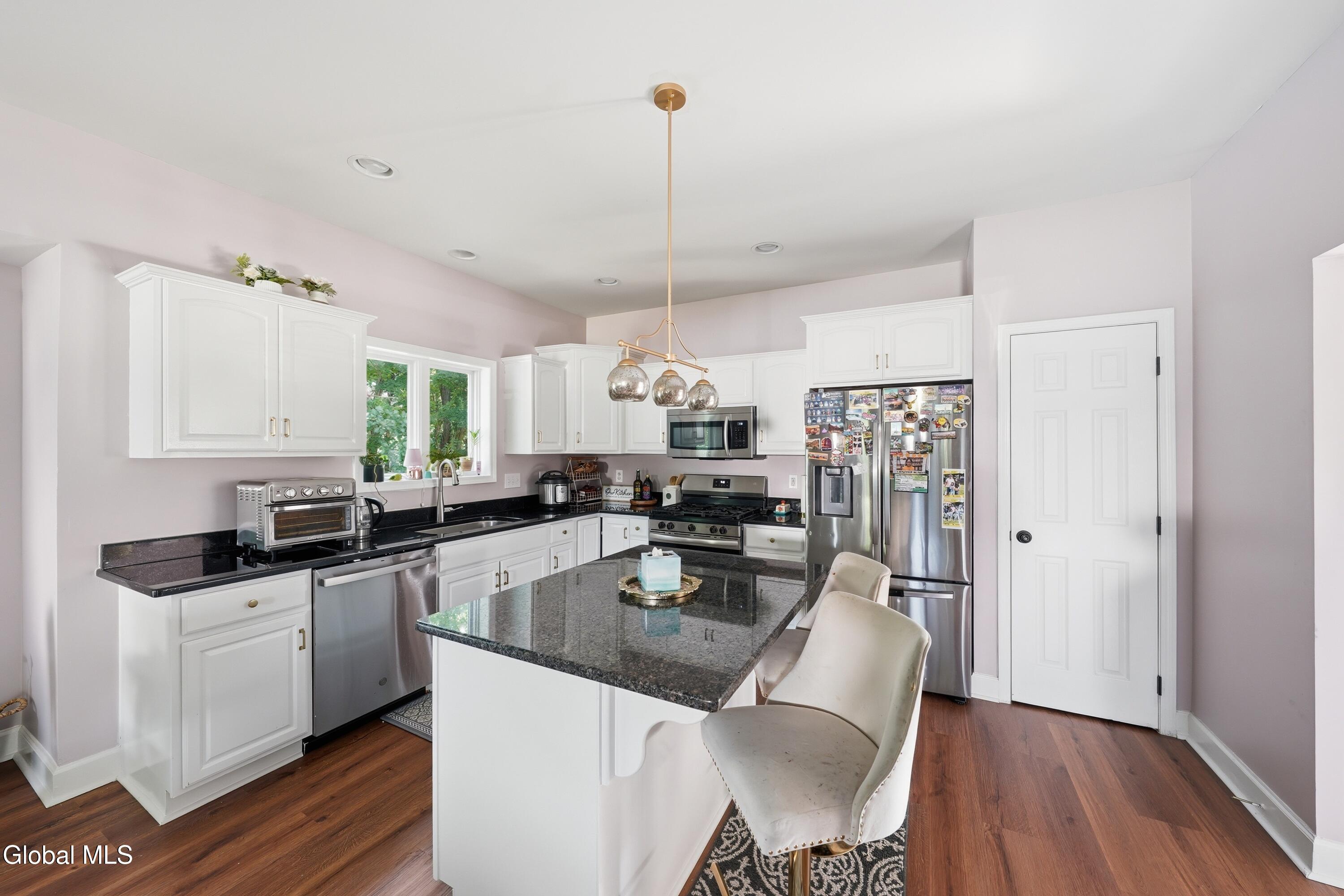 8 Ryan Court Clifton Park NY 12065