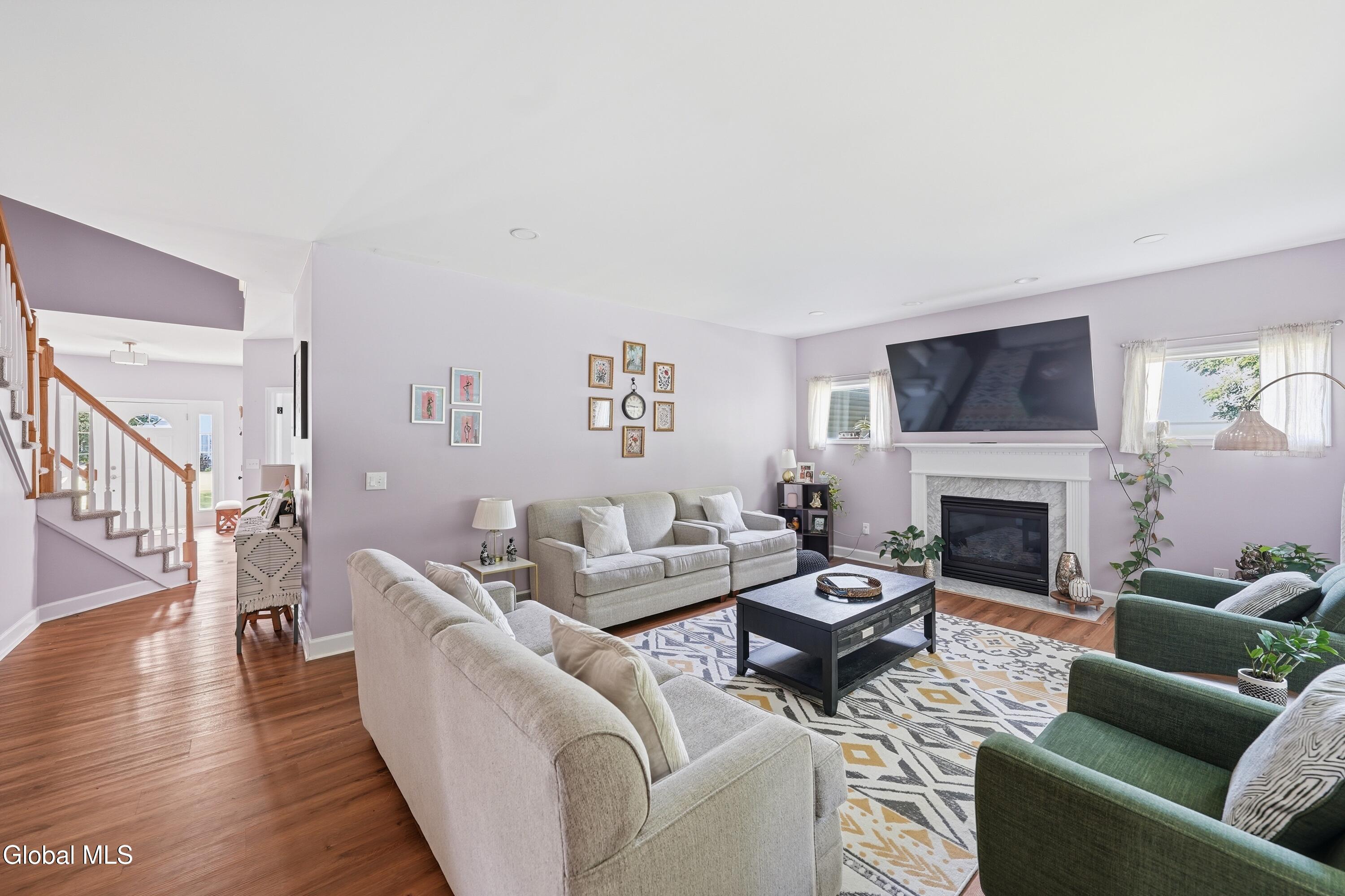 8 Ryan Court Clifton Park NY 12065