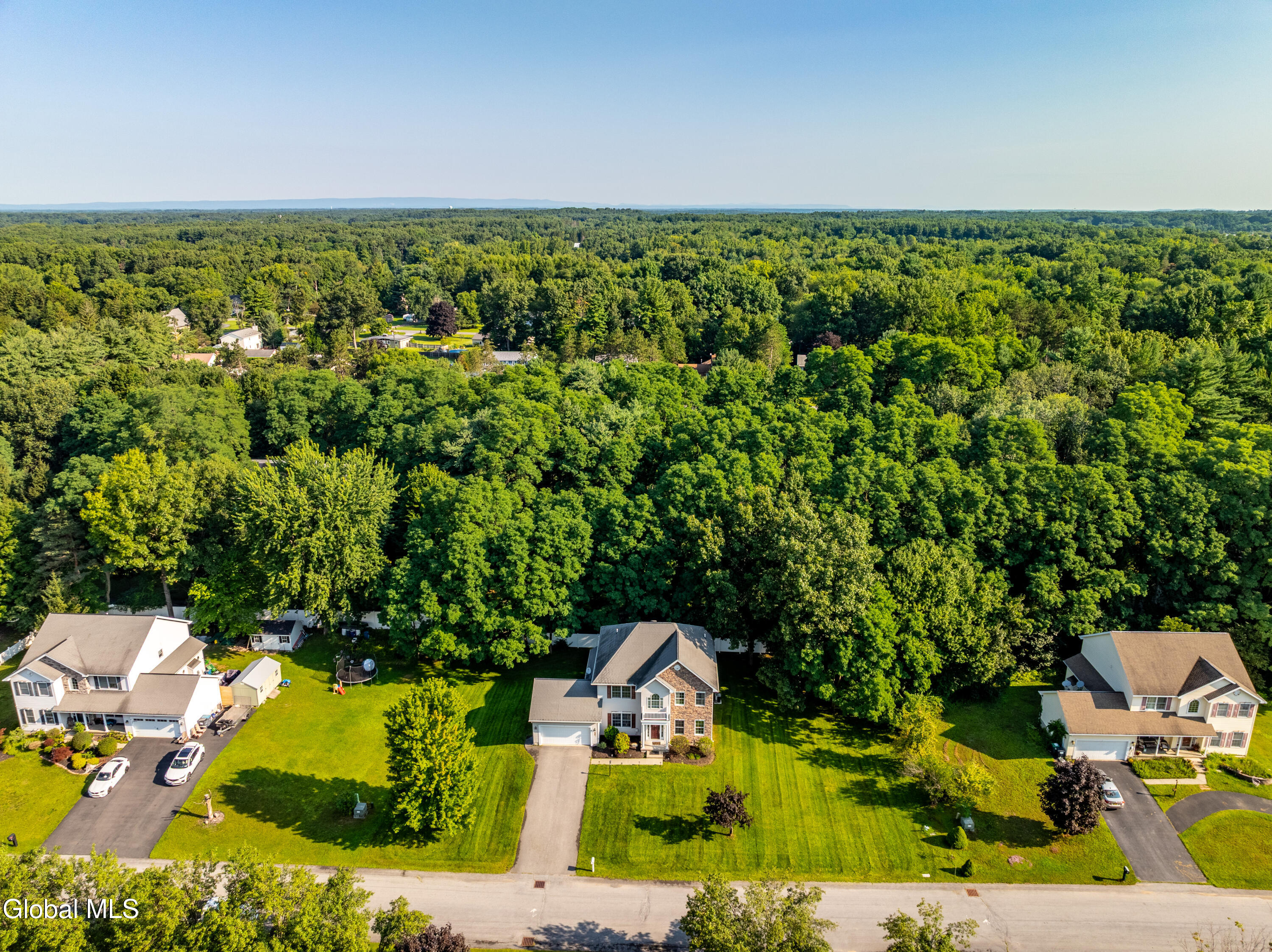 8 Ryan Court Clifton Park NY 12065