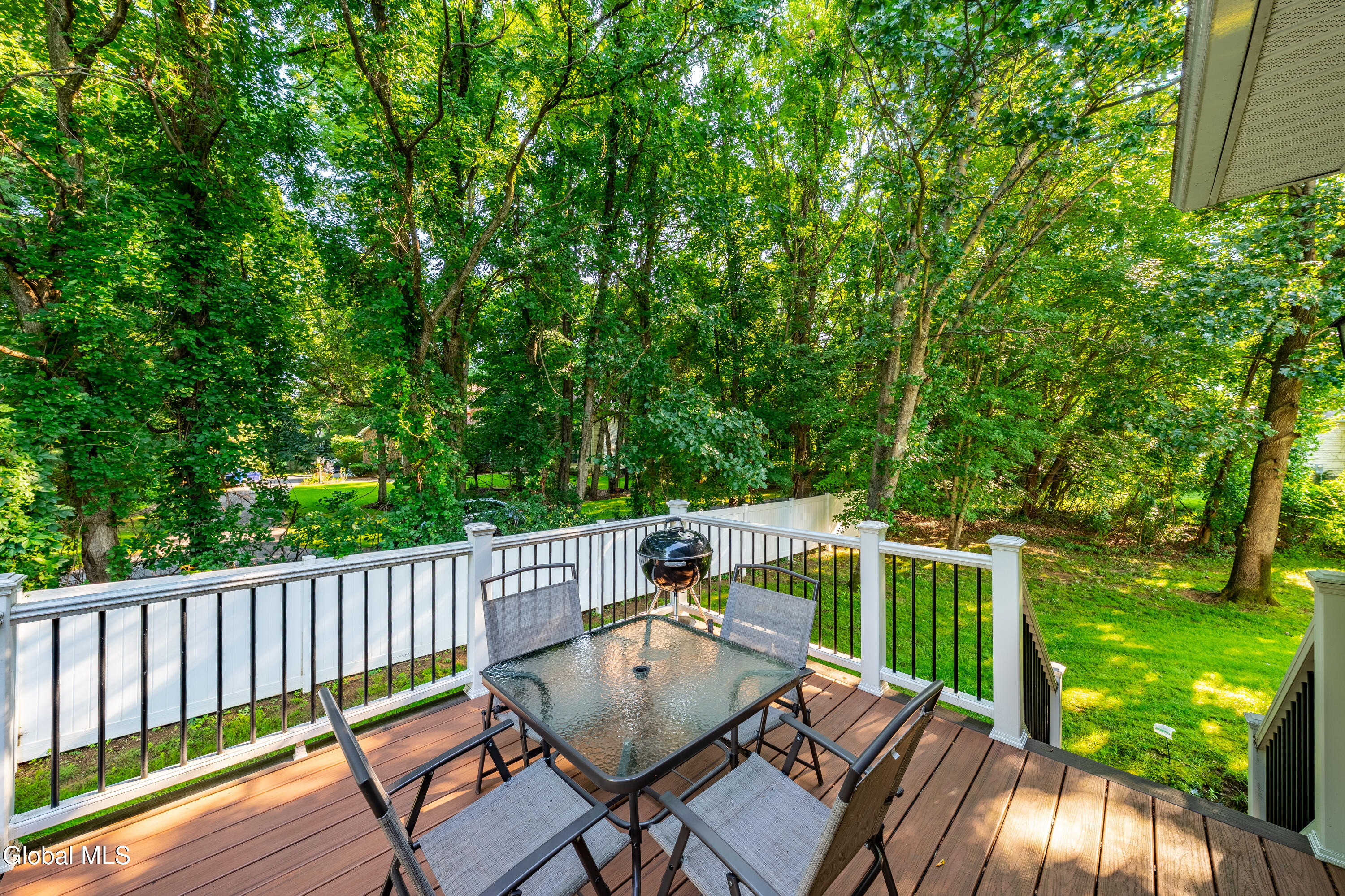 8 Ryan Court Clifton Park NY 12065