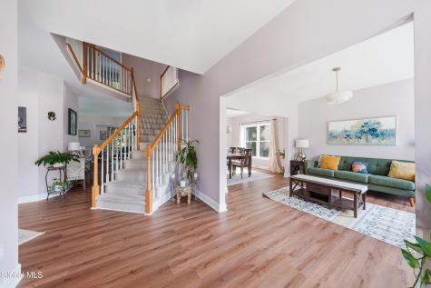 8 Ryan Court Clifton Park NY 12065