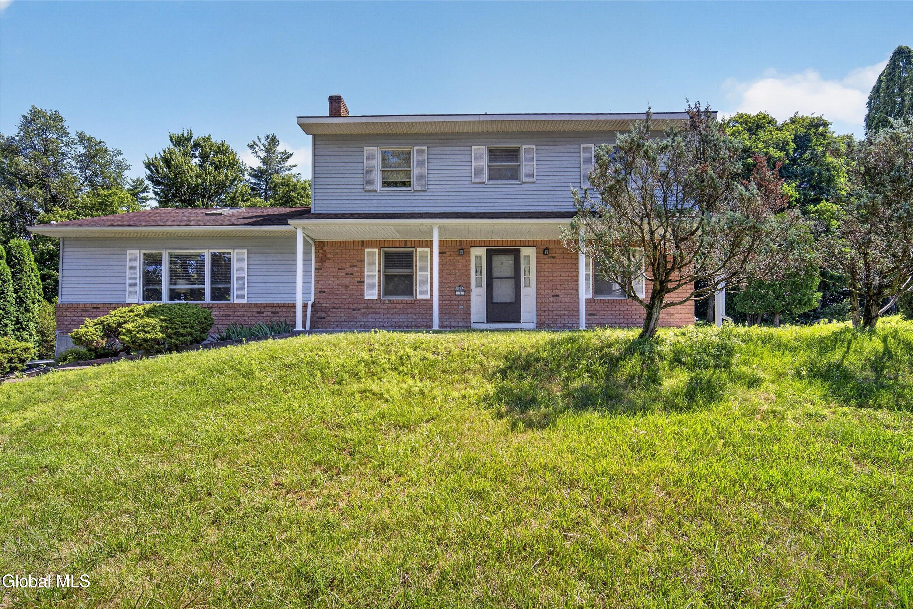 7 Huntington Parkway Ballston Lake NY 12019