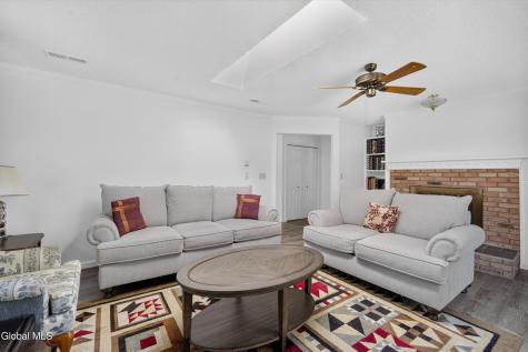 7 Huntington Parkway Ballston Lake NY 12019