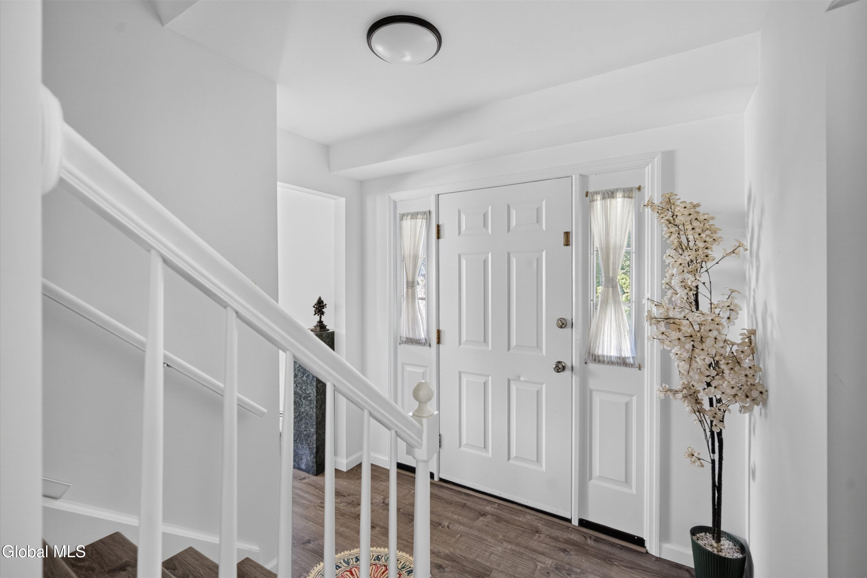 7 Huntington Parkway Ballston Lake NY 12019