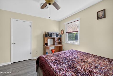 7 Huntington Parkway Ballston Lake NY 12019