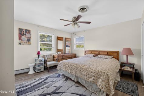 7 Huntington Parkway Ballston Lake NY 12019