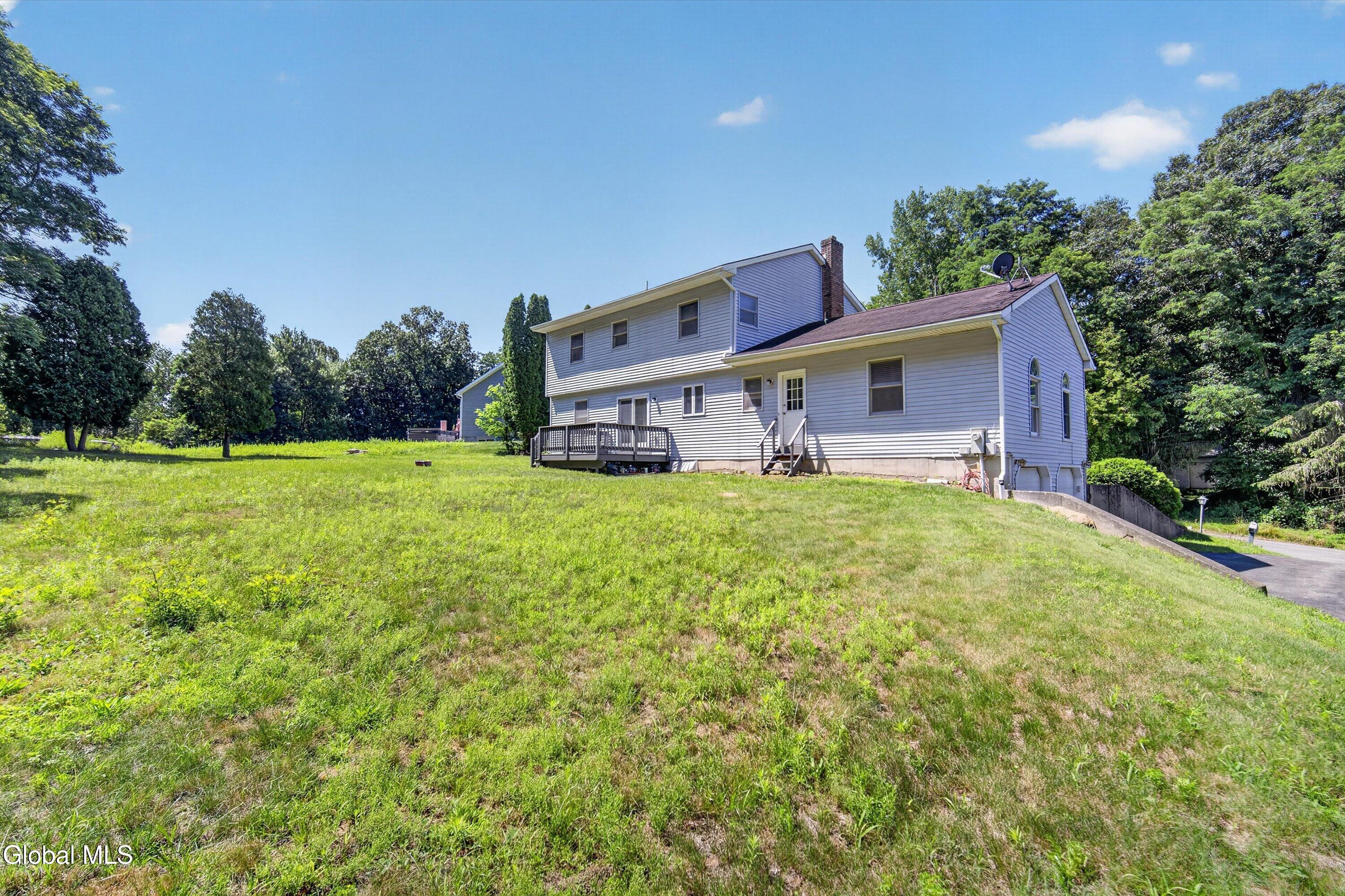 7 Huntington Parkway Ballston Lake NY 12019