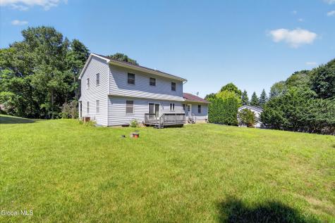 7 Huntington Parkway Ballston Lake NY 12019