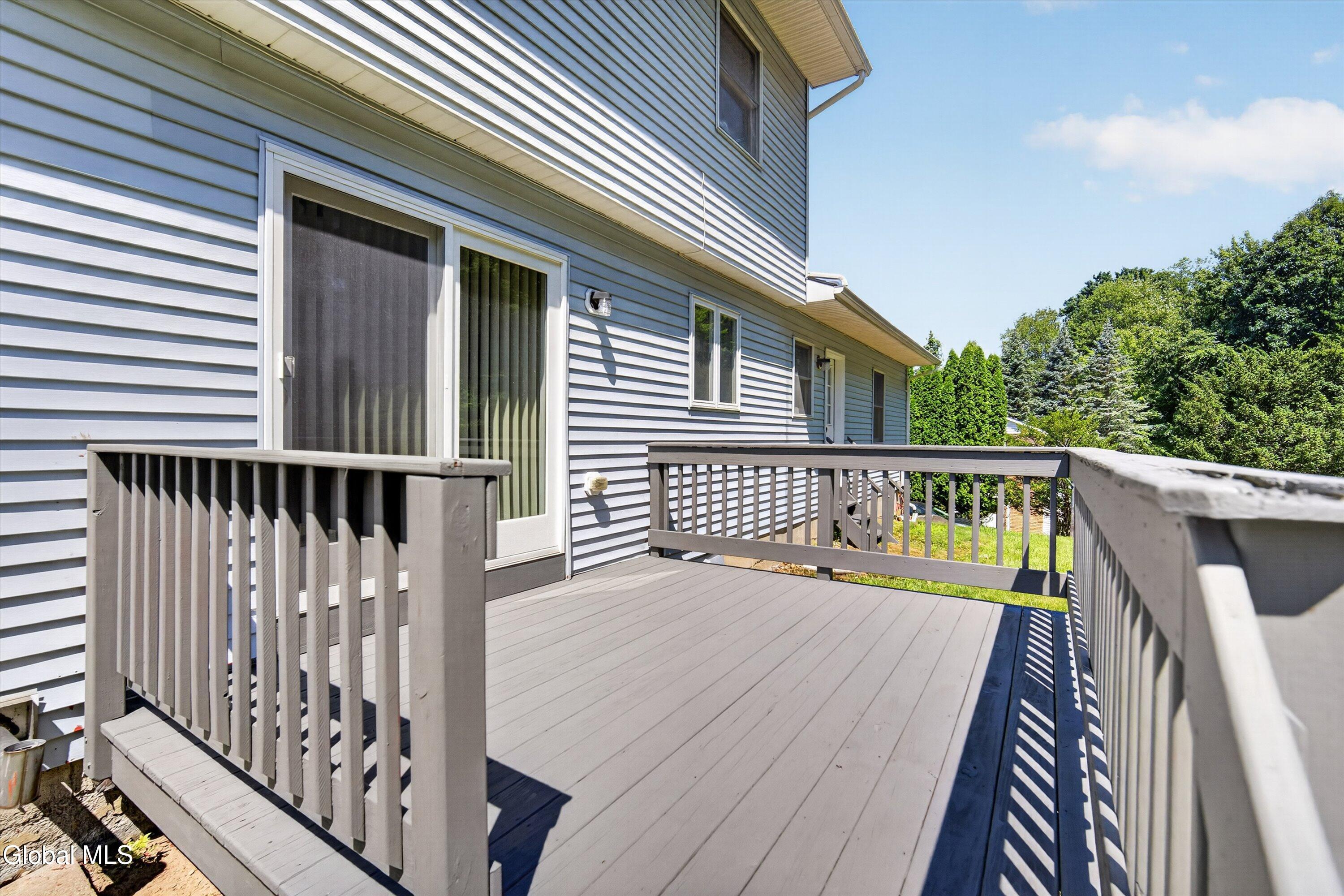 7 Huntington Parkway Ballston Lake NY 12019