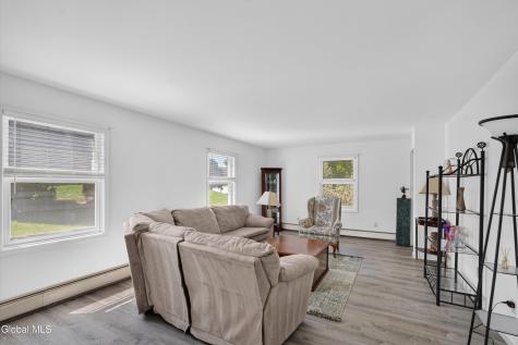 7 Huntington Parkway Ballston Lake NY 12019