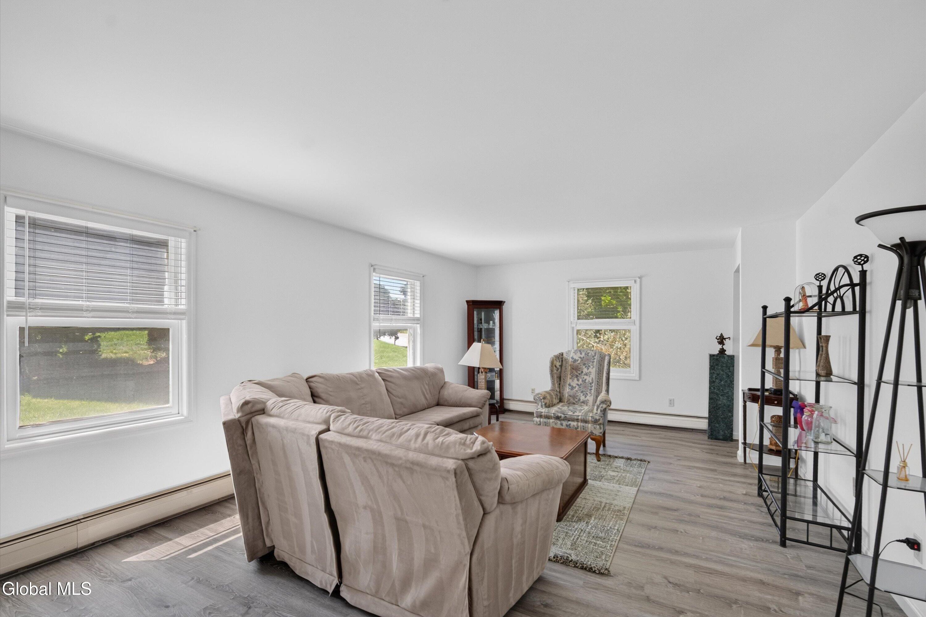 7 Huntington Parkway Ballston Lake NY 12019