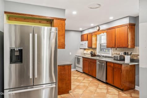2310 Niskayuna Drive Niskayuna NY 12309