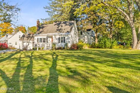 2310 Niskayuna Drive Niskayuna NY 12309