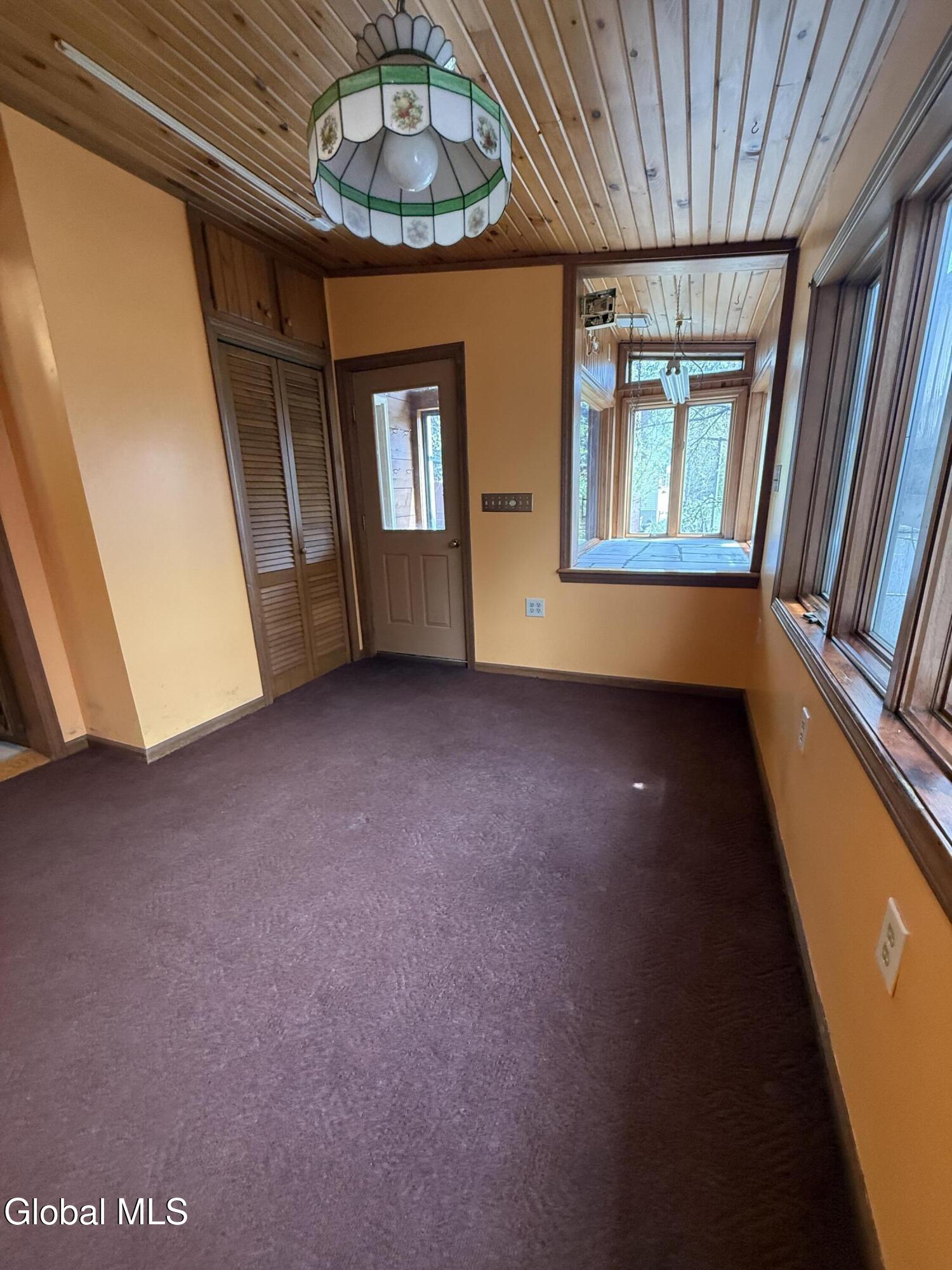 14 Davis Street Glens Falls NY 12801