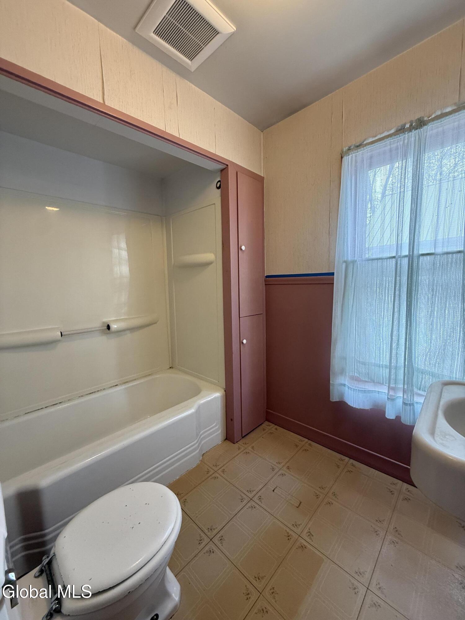 14 Davis Street Glens Falls NY 12801