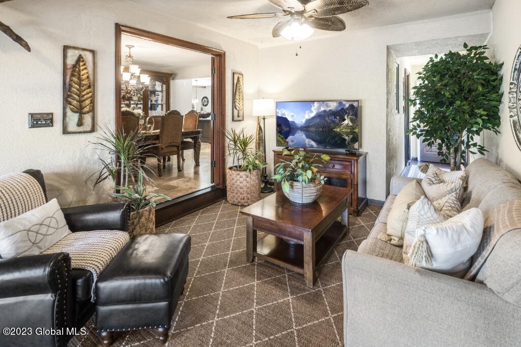 92 Macha Lane Wynantskill NY 12198