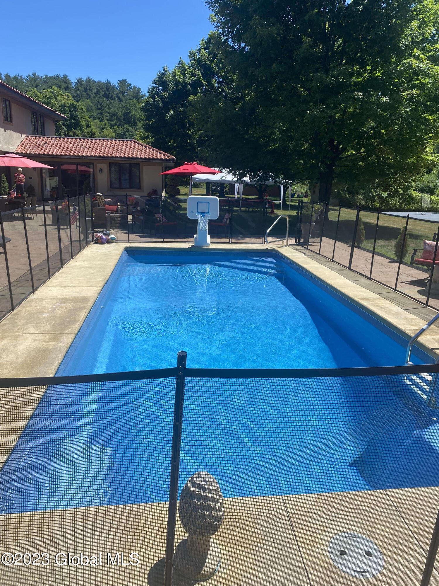 92 Macha Lane Wynantskill NY 12198