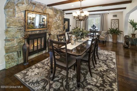 92 Macha Lane Wynantskill NY 12198