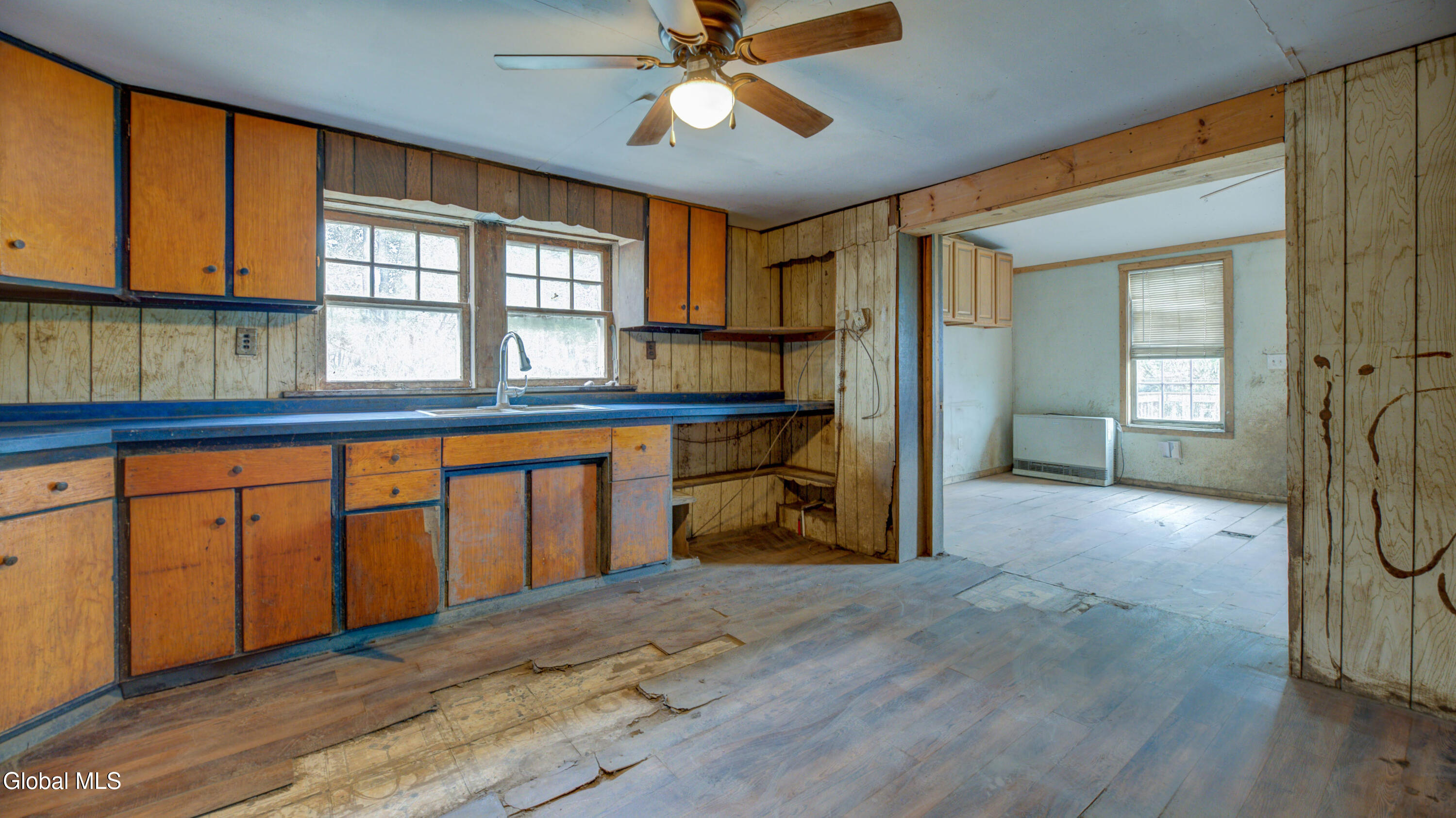 2388 New York 30a Fonda NY 12068