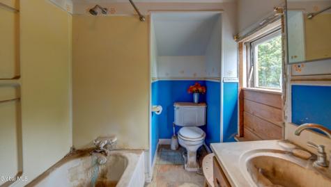 2388 New York 30a Fonda NY 12068