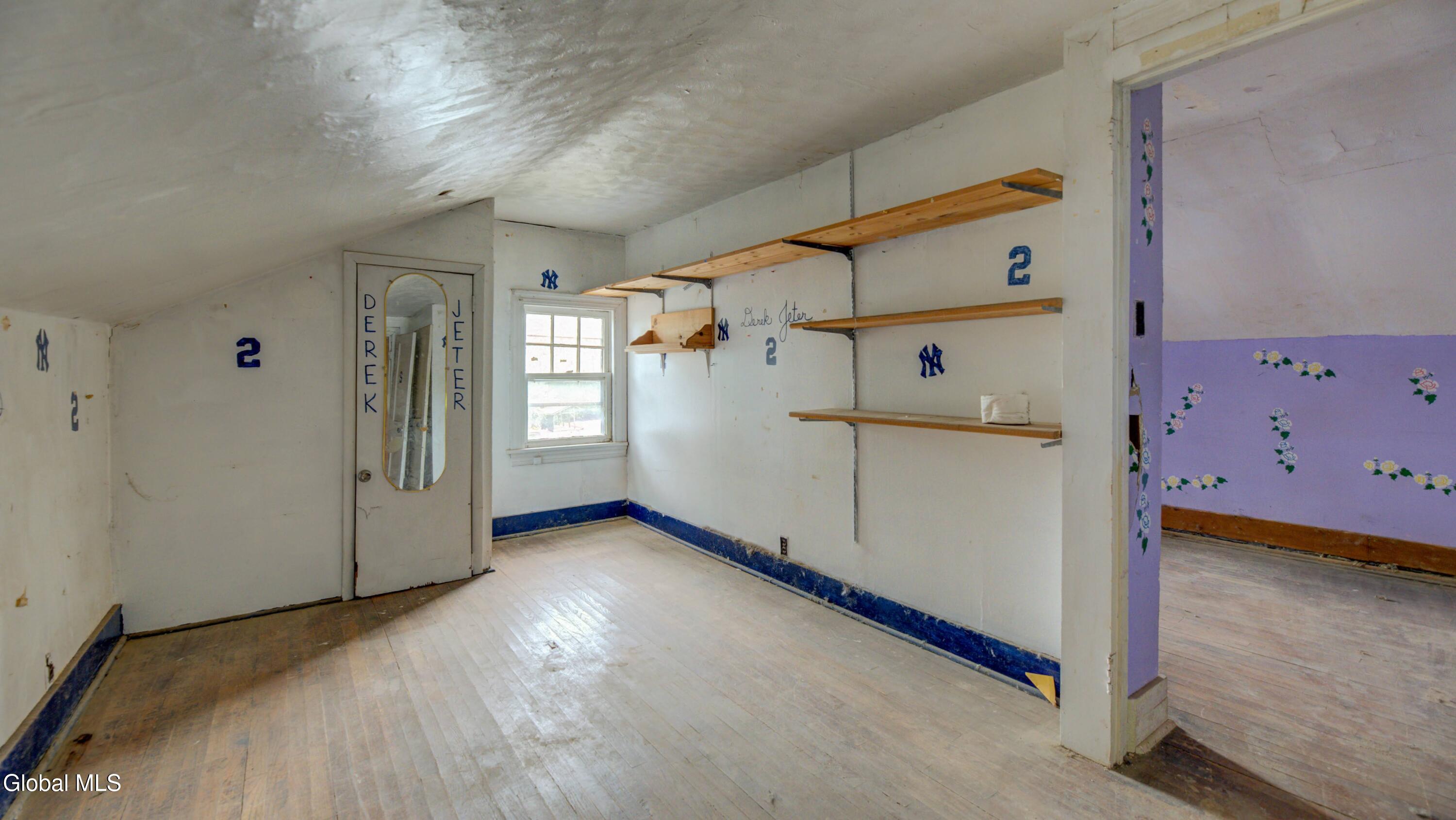2388 New York 30a Fonda NY 12068