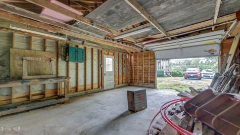 2388 New York 30a Fonda NY 12068