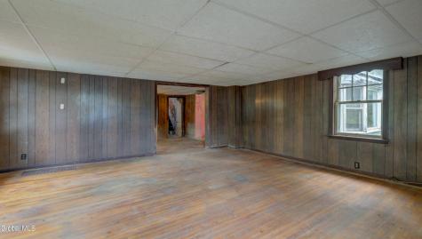 2388 New York 30a Fonda NY 12068