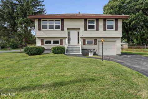 96 Wilkins Avenue Colonie NY 12205