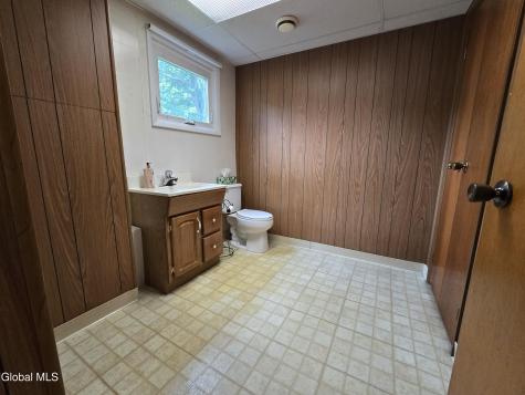 96 Wilkins Avenue Colonie NY 12205