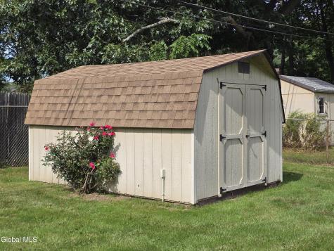 96 Wilkins Avenue Colonie NY 12205