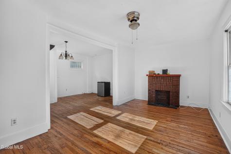 413 Summit Avenue Schenectady NY 12307