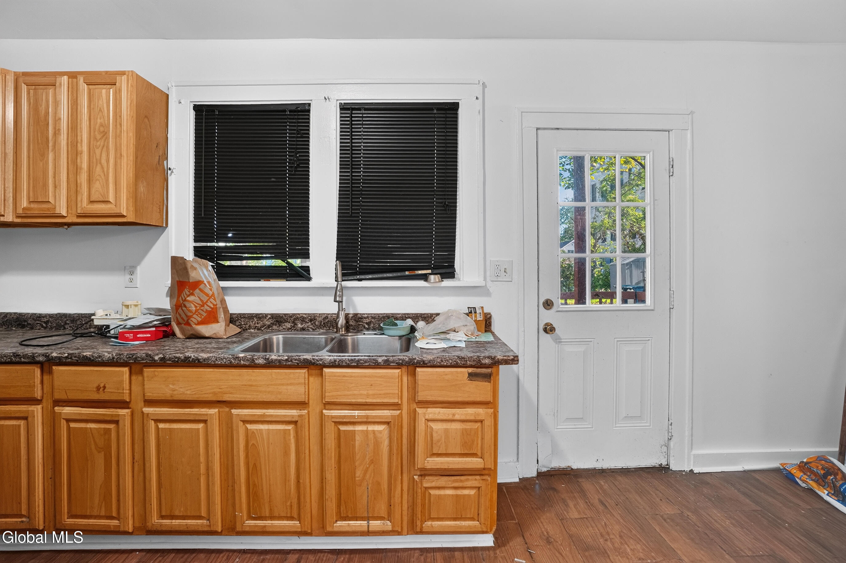 413 Summit Avenue Schenectady NY 12307