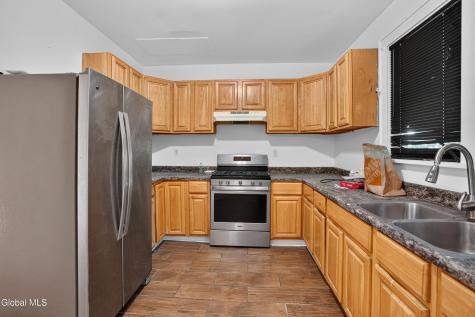 413 Summit Avenue Schenectady NY 12307