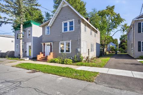 413 Summit Avenue Schenectady NY 12307