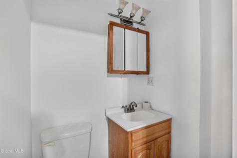 413 Summit Avenue Schenectady NY 12307