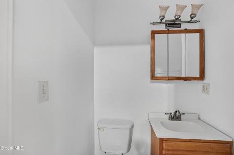 413 Summit Avenue Schenectady NY 12307