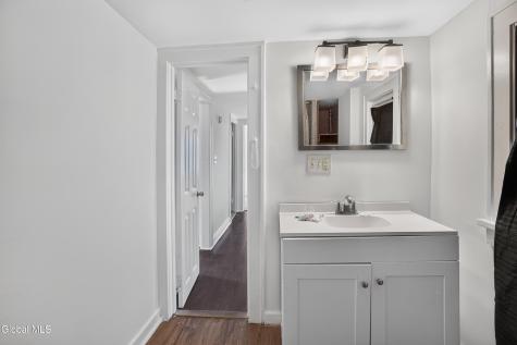 413 Summit Avenue Schenectady NY 12307