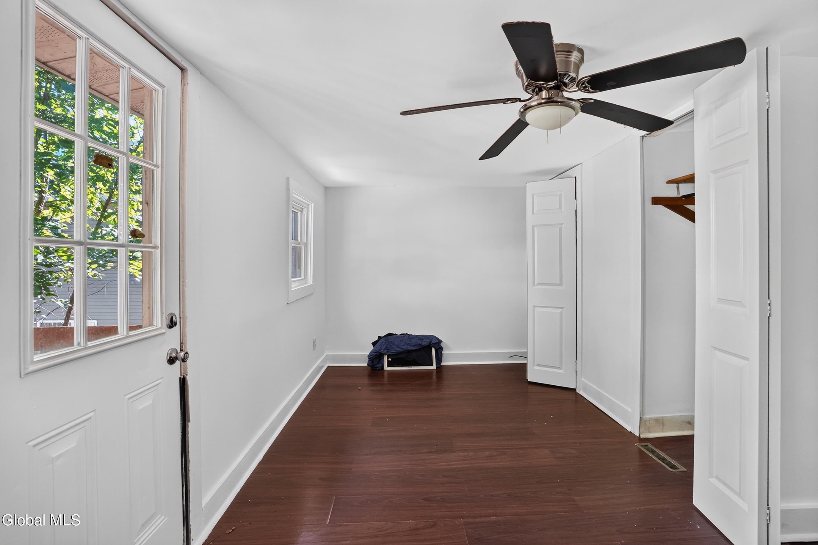 413 Summit Avenue Schenectady NY 12307