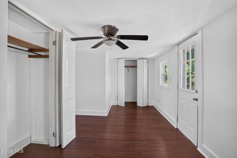 413 Summit Avenue Schenectady NY 12307