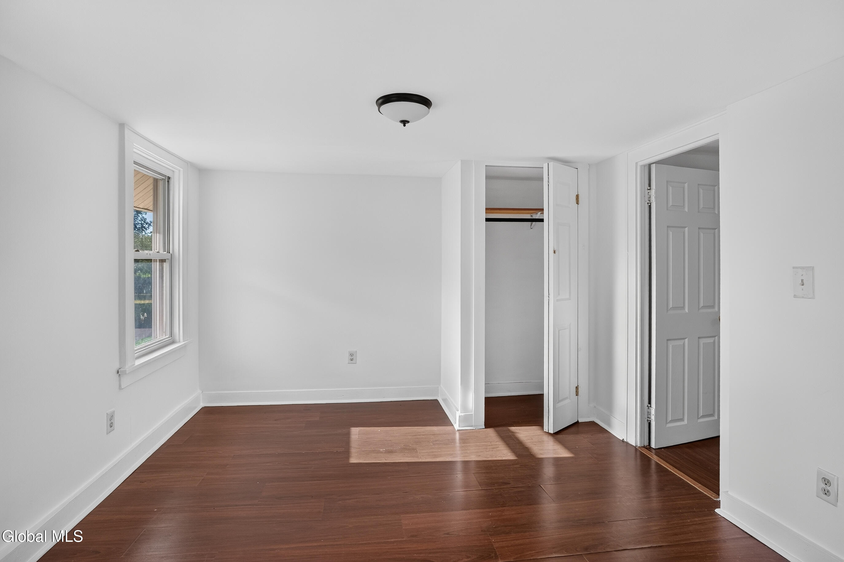 413 Summit Avenue Schenectady NY 12307