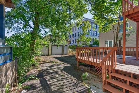 413 Summit Avenue Schenectady NY 12307
