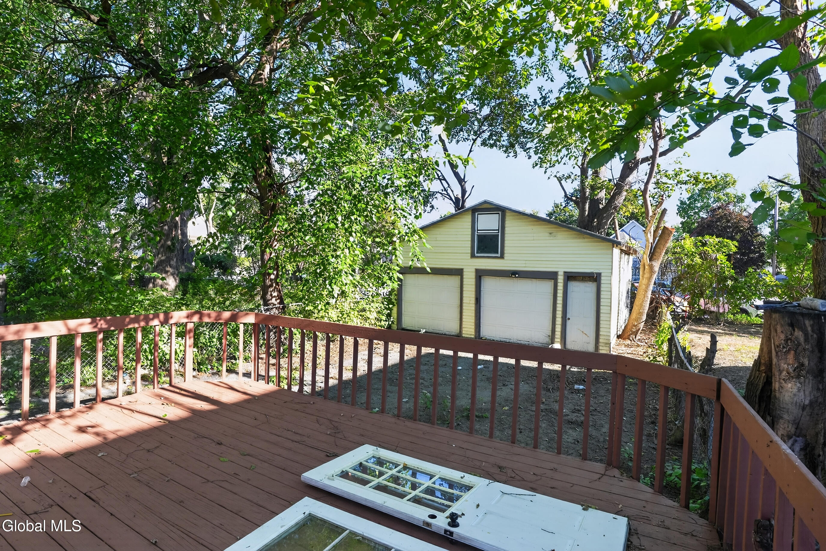 413 Summit Avenue Schenectady NY 12307