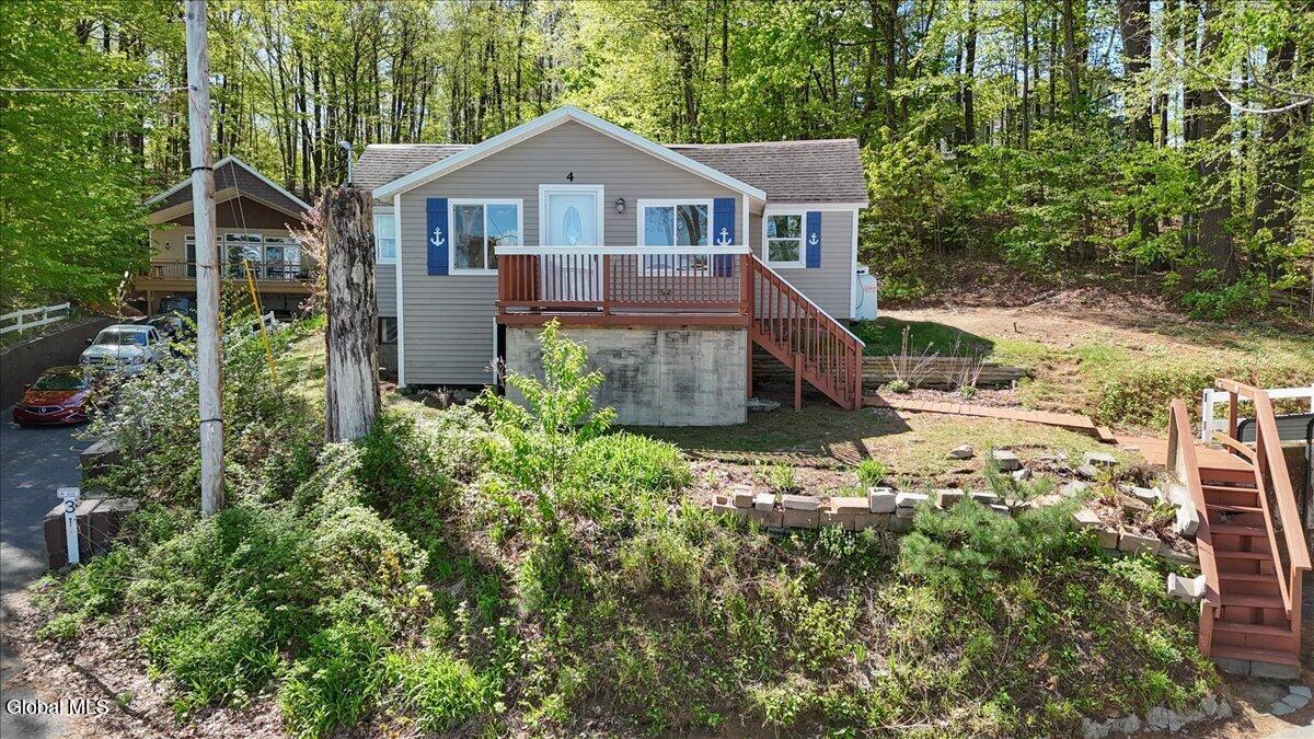 4 Aft Court Saratoga Springs NY 12866